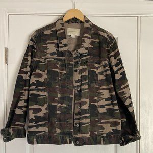 Pilcro and the Letterpress oversized camo denim jacket, size XL